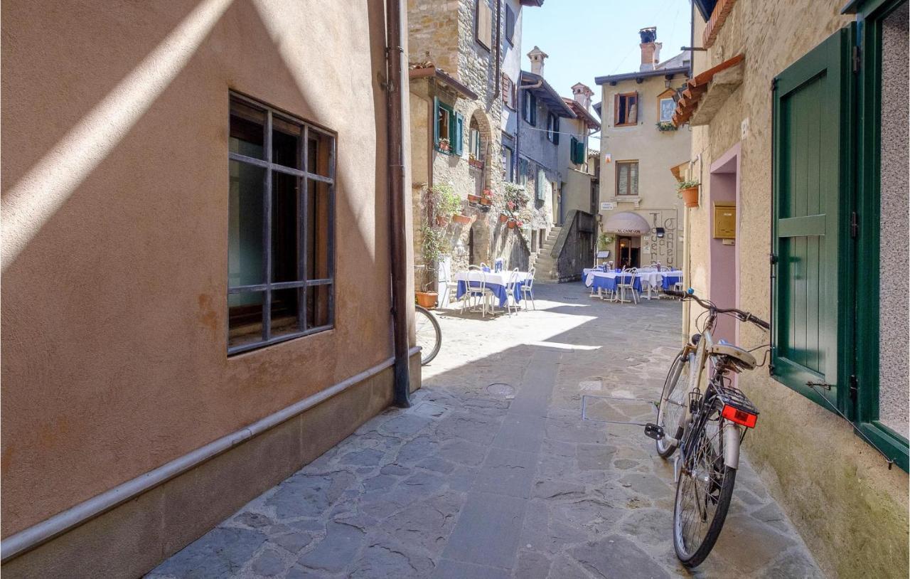 2 Bedroom Cozy Apartment In Grado Kültér fotó