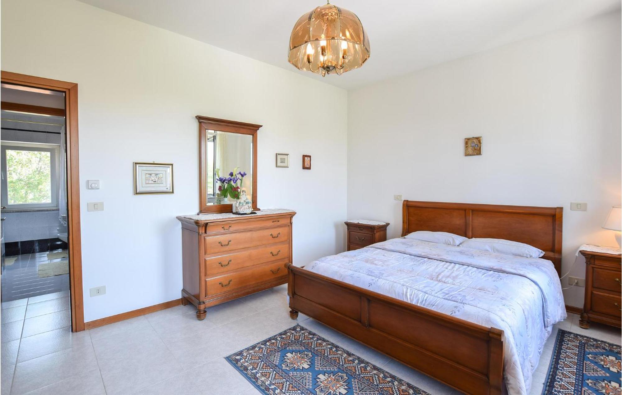 2 Bedroom Cozy Apartment In Grado Kültér fotó