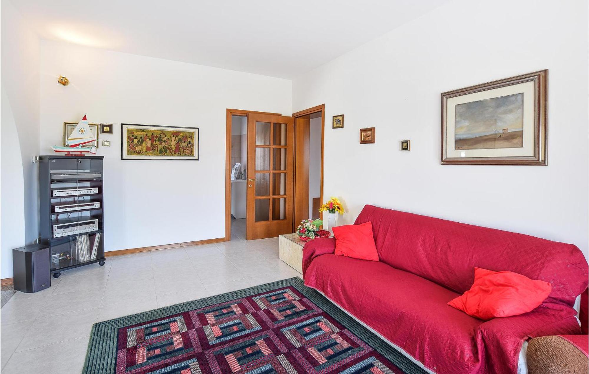 2 Bedroom Cozy Apartment In Grado Kültér fotó
